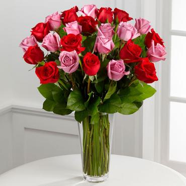 True Romance&#153; Rose Bouquet